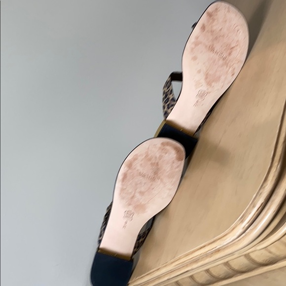 Vaneli size 9 Leopard Print Toe Ring Sandal - Picture 5 of 6